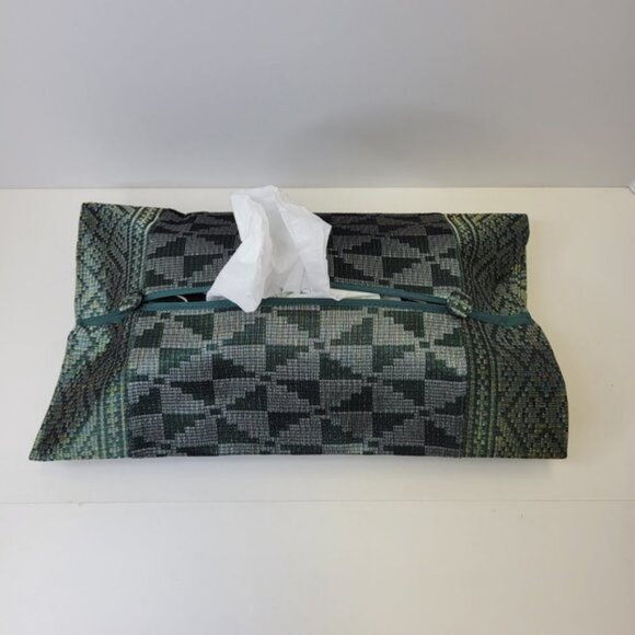 Unique Home decor Handwoven Gold Threaded Dark Green Songket Tissue Box Cover - Picture 9 of 11